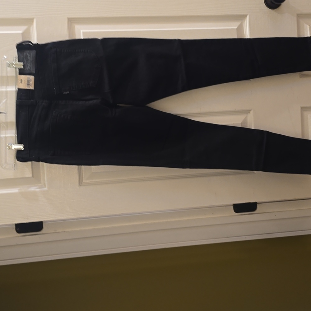 Levi's Women's Skinny Jeans - Black - Picture 7 of 7